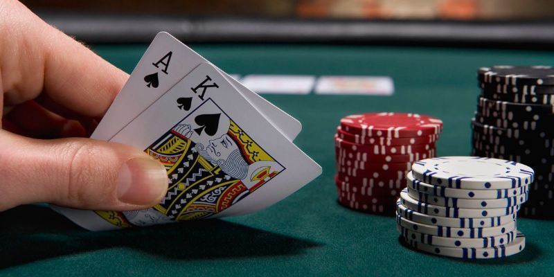 Luật Chơi Poker - Hướng Dẫn Đánh Poker Dễ Hiểu Nhất 6 luat-choi-poker-cho-nguoi-moi